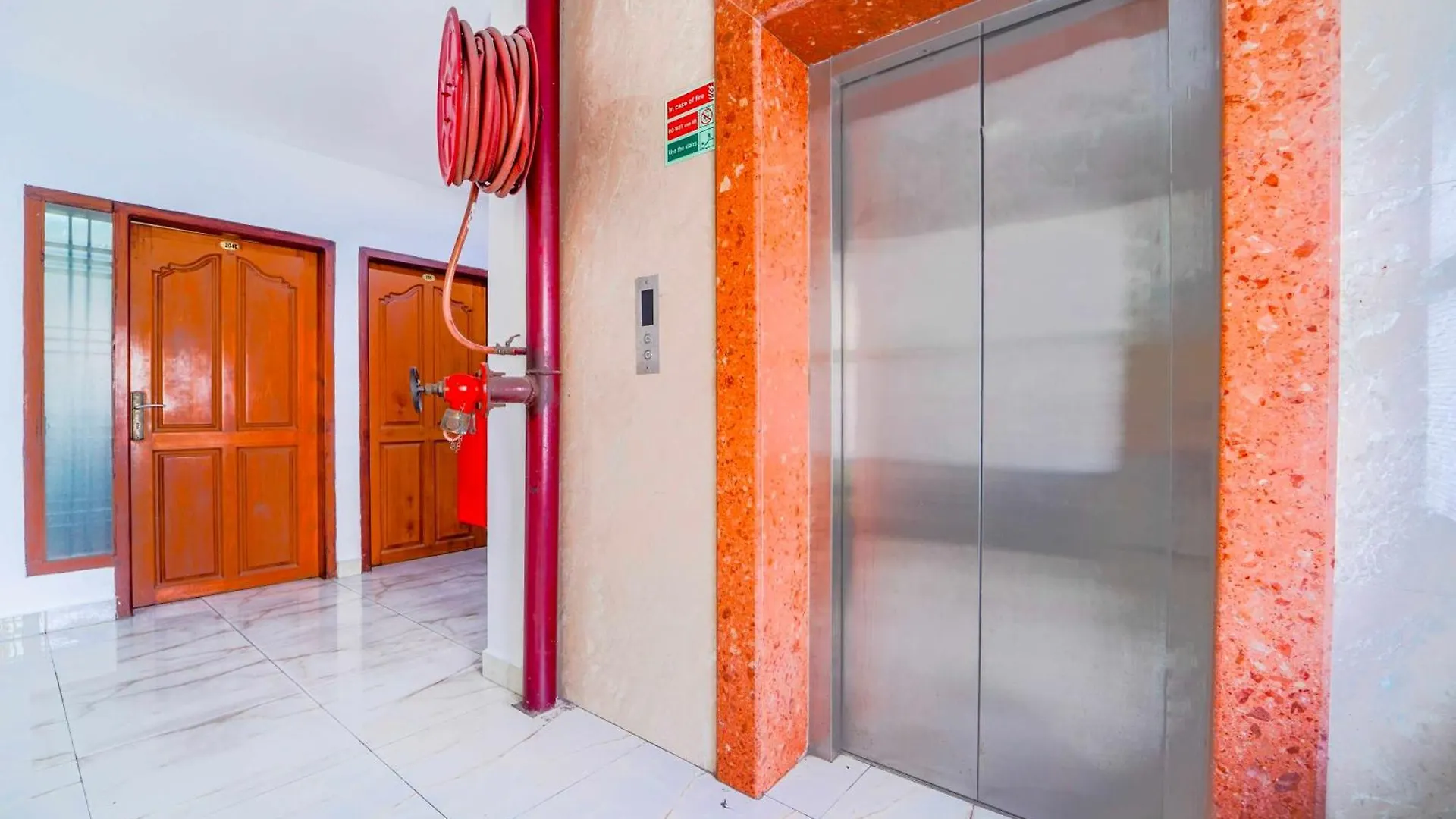 Hotel O City Center Ernakulam Kochi