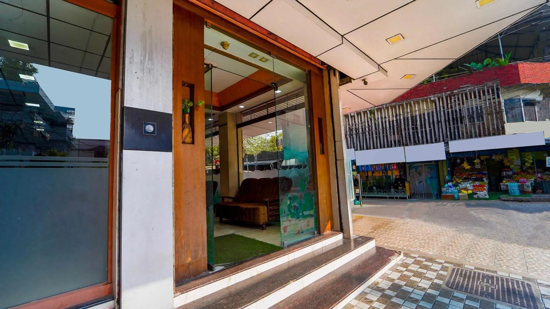 Hotel O City Center Ernakulam Kochi 3*,